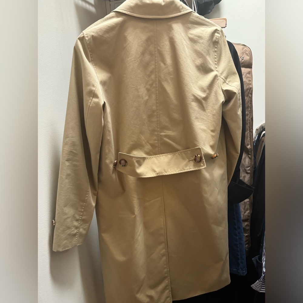 Burberry Women’s Farringdon Car Coat In Honey - Picture 2 of 11
